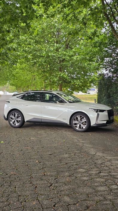 DS DS4 E-TENSE 225 CROSS TROCADERO