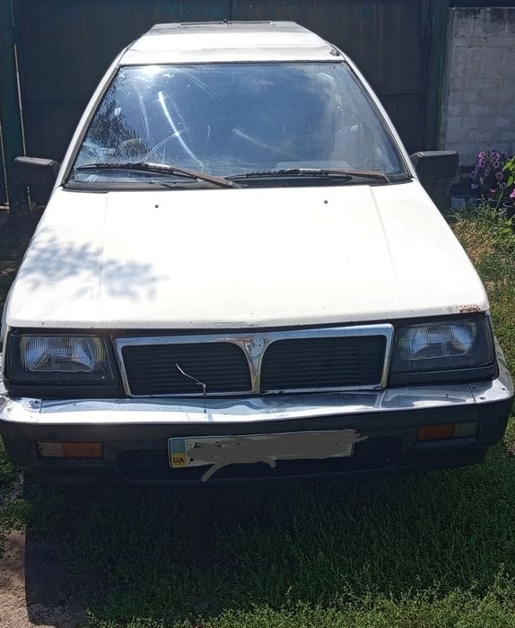 Автомобіль Mitsubisi Lancer 1.8