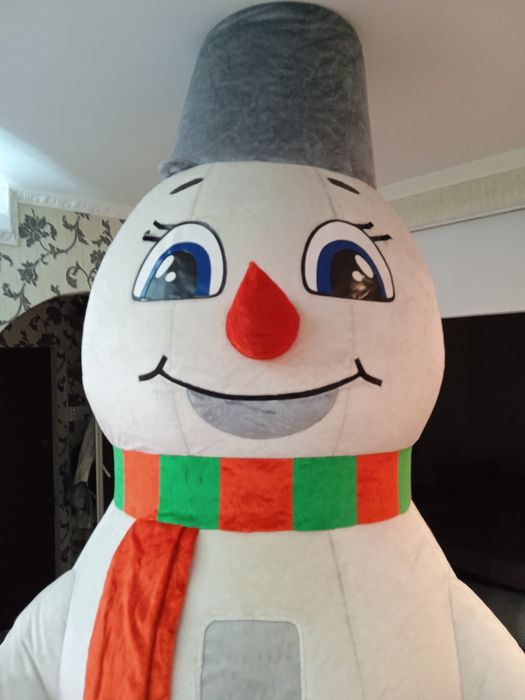 Надувний костюм Сніговик 2.70 м!!!