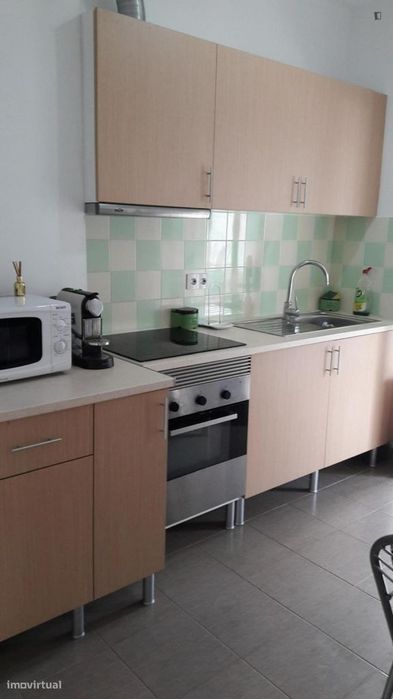 Apartamento com 2 quartos - localizado em Amadora Lisbon