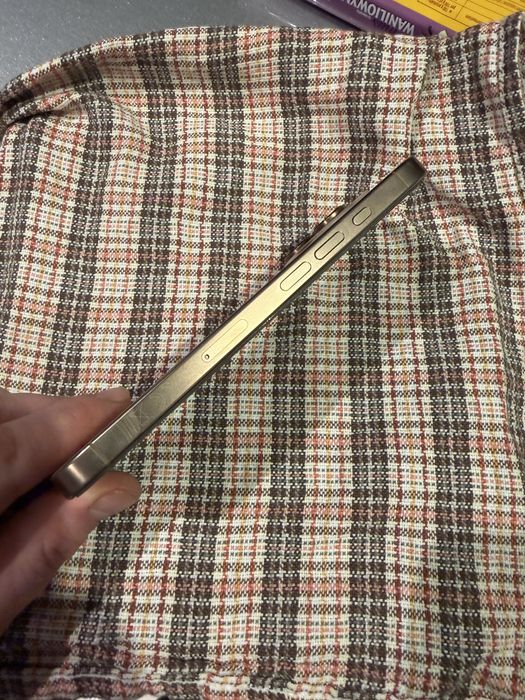 Iphone 16 pro 256 gb titanium desert sand