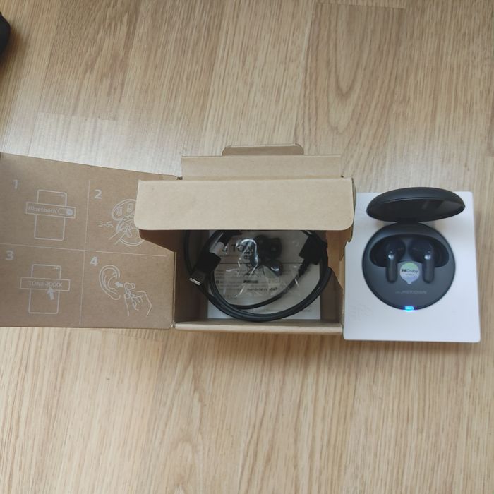 LG TONE Free® T90Q, гарнитура