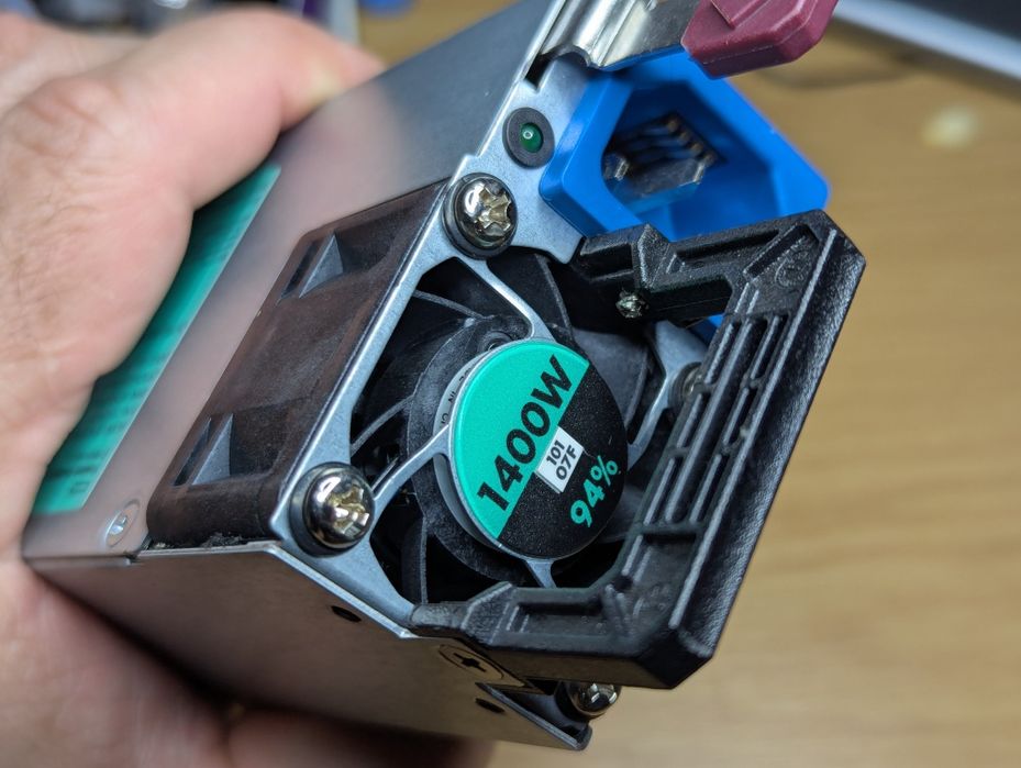 Блок живлення HP  HSTNS PD43,1400 ват зарядне LifePo4.