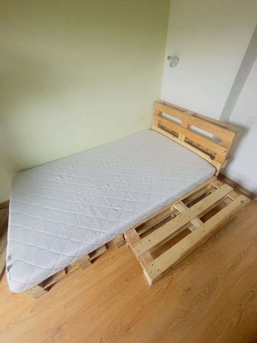 Łóżko z palet boho palety vintage materac 120x180