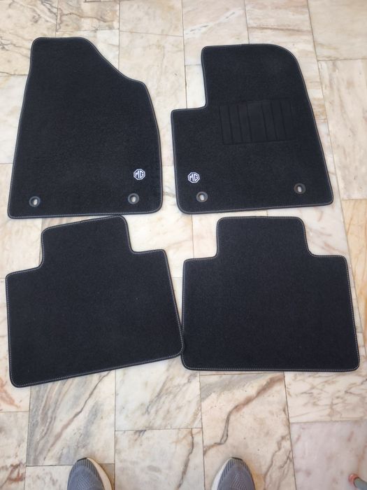 Tapetes para carro MG EHS 1.5 GDI de 2022