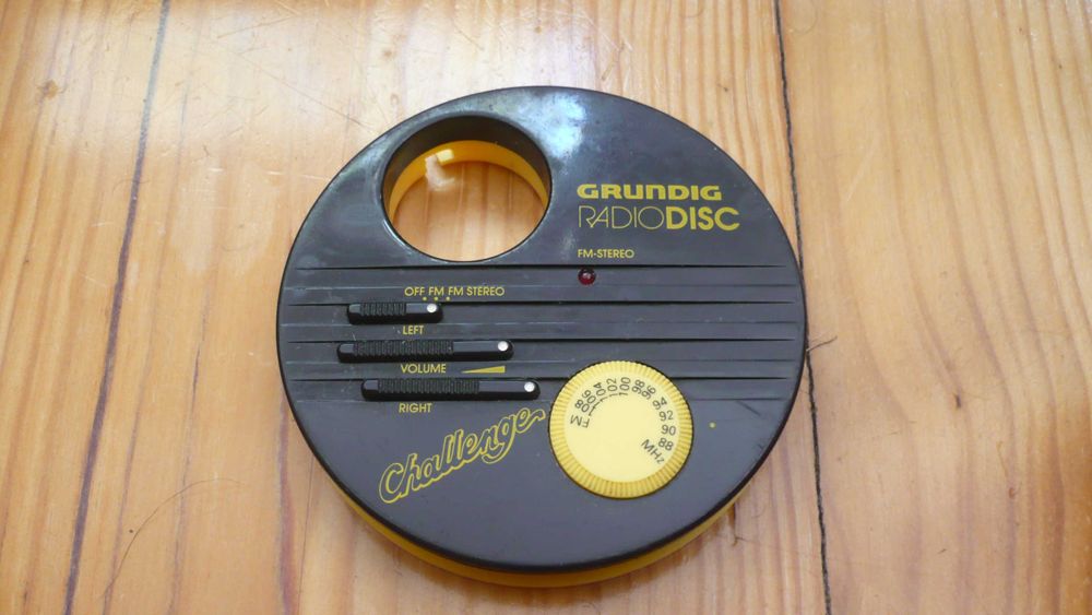 GRUNDIG Radio Disc - Anos 80