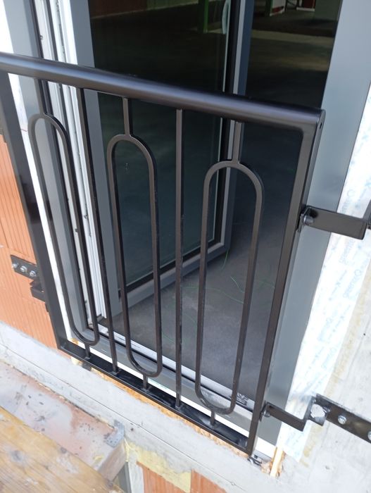 Balustrady nierdzewne szklane bramy schody ogrodzenia