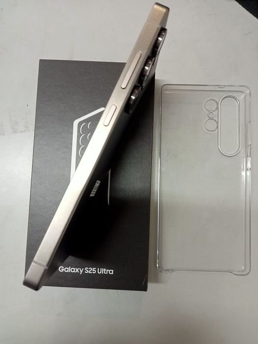 Samsung Galaxy S25 Ultra Black Titanium-Novo