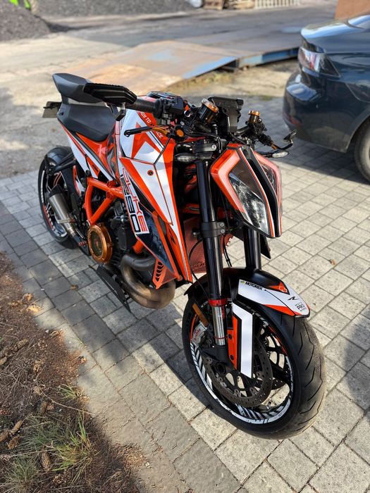 KTM