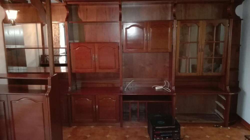 Móvel de madeira maciça com bar e com luz+entrega grátis em Leiria