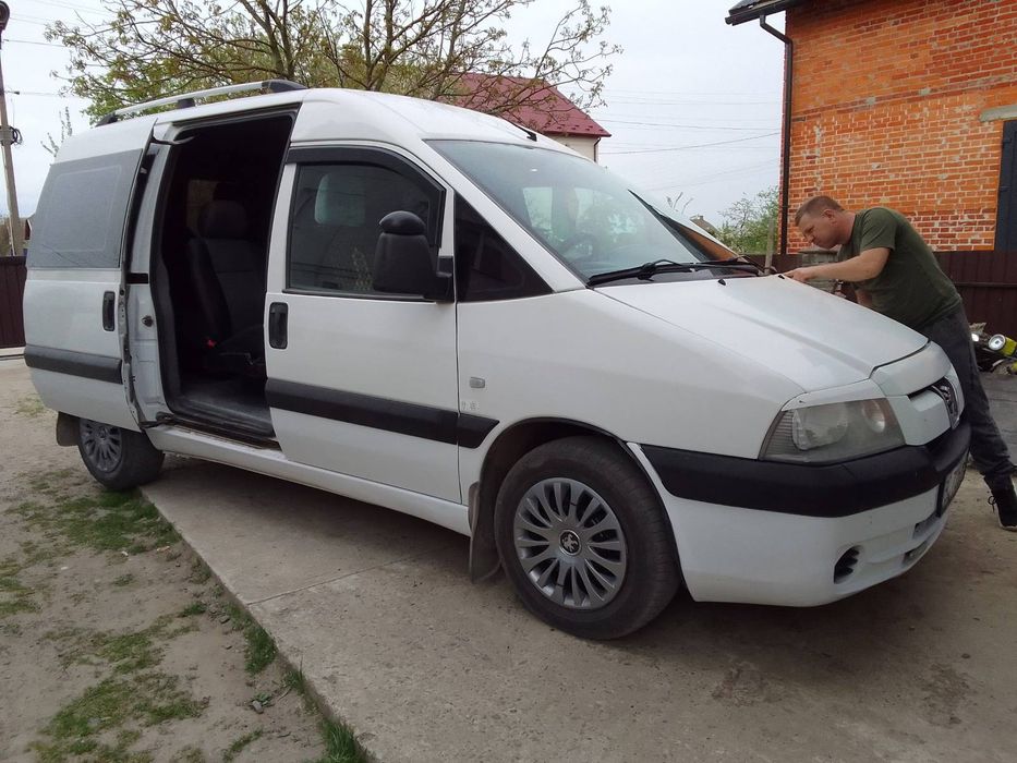 Пежо експерт 2006 р.