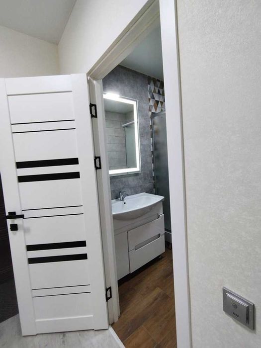 Без% Продаж 1к квартири 42кв.м. з ремонтом та власним опаленням