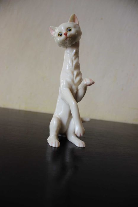 Figurka kotek - retro prl