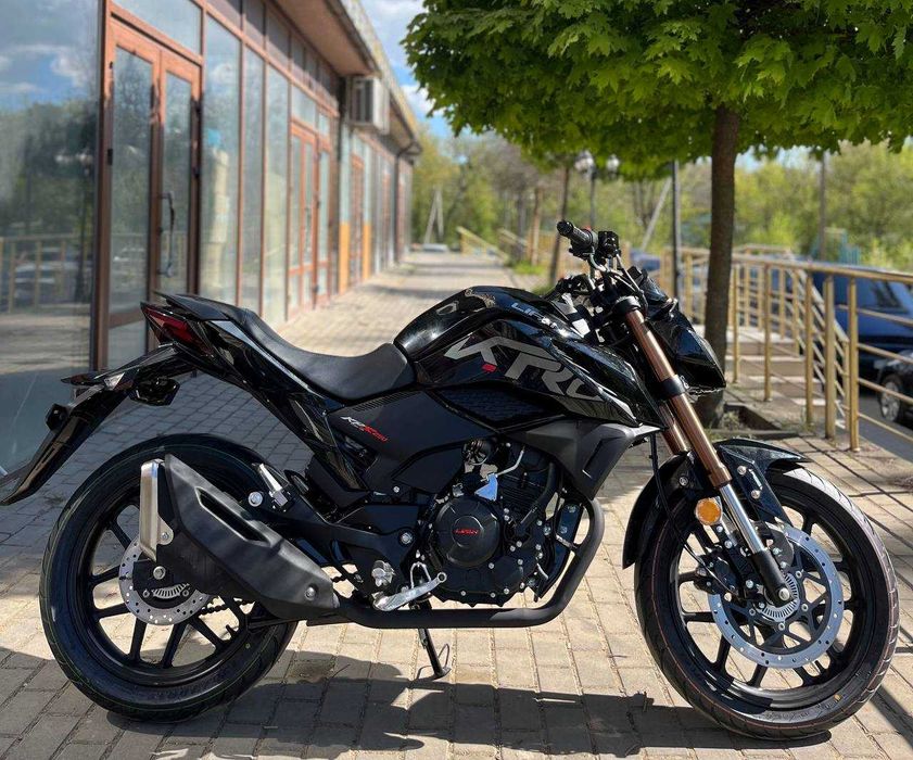 Мотоцикл Lifan KPS250
