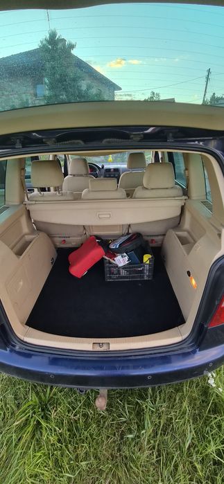 Sprzedam vw turan 2006r