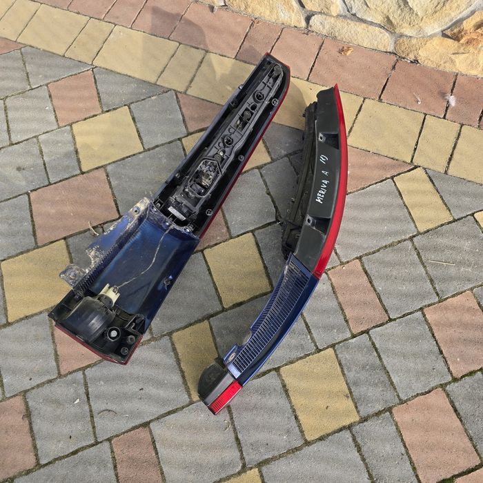 Задні ліхтарі стопи Opel Meriva A