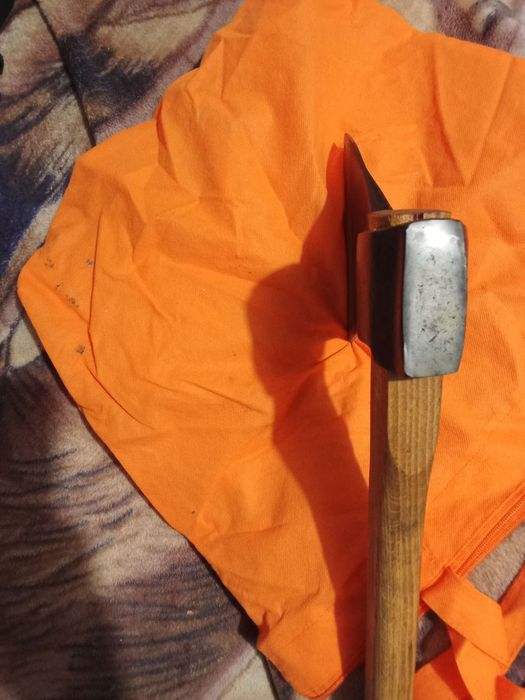 Сокира мясника для м'яса .