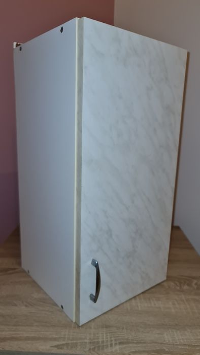 Szafki kuchenne wiszące 3 sztuki