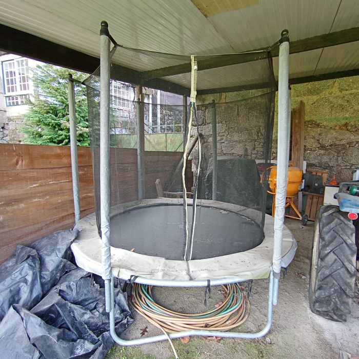 Trampolim Decathlon Essentials 240