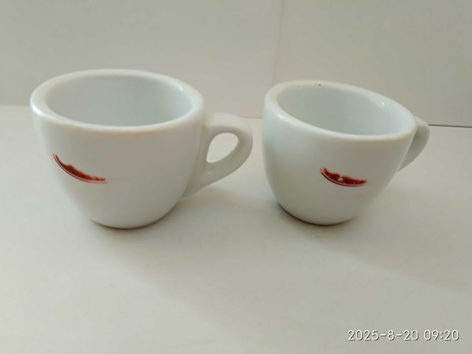 Кофейные чашки,толстый фарфор, цена за все