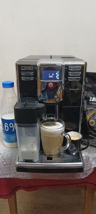 Кофемашина Saeco Incanto из Германии.