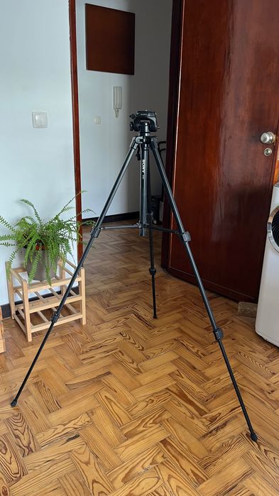 Tripé Sony VCT-R640