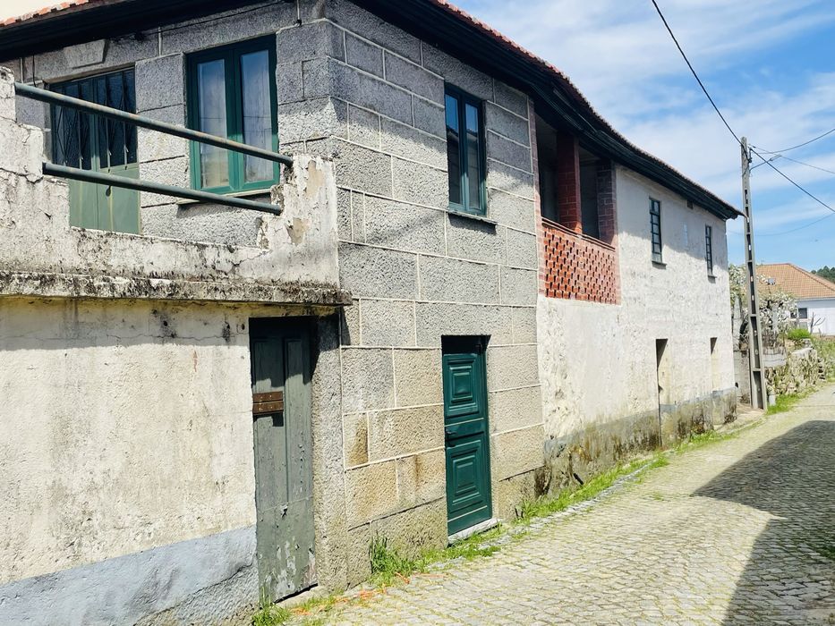 CASA DE ALDEIA, toda em pedra
