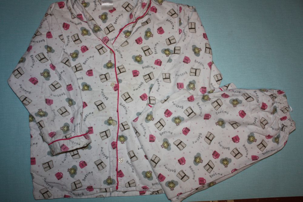 Байковая фирменная пижама для девочки р-116/122в гарний стан
