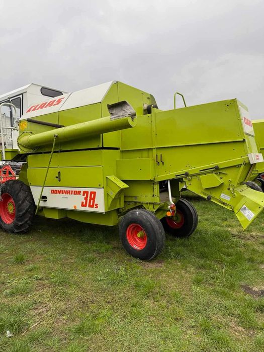 Комбайн зернозбиральний Claas Dominator 38 Special 2.6m