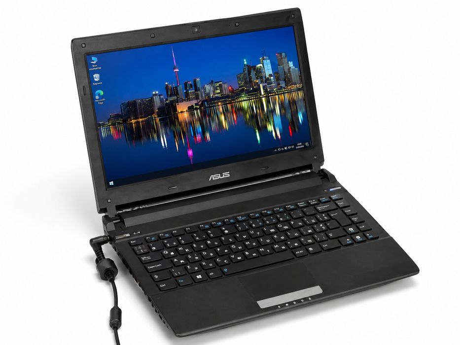 Игровой ноутбук Asus u36c (Core i5/8Gb/