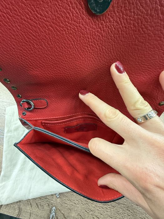 Шкіряний клатч Valentino