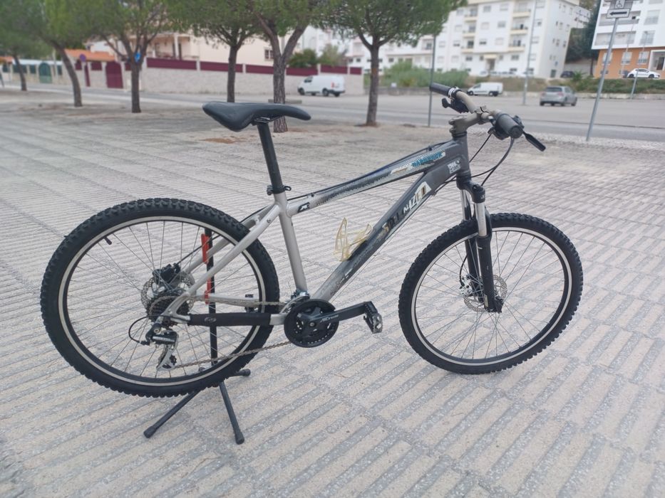 Bicicleta btt specialized hardrock