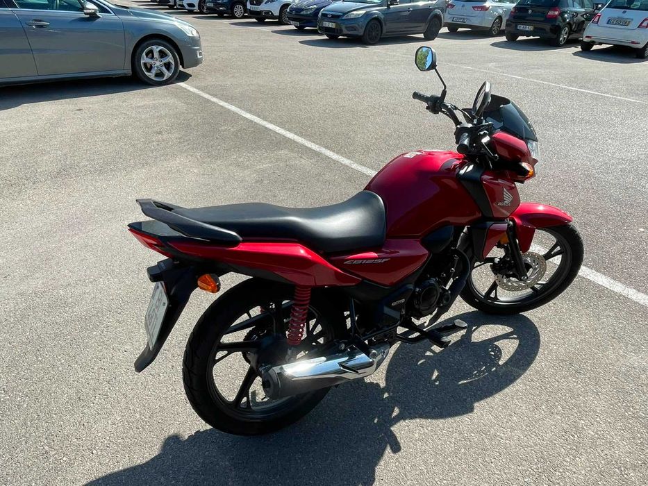 Honda CB125F 2024