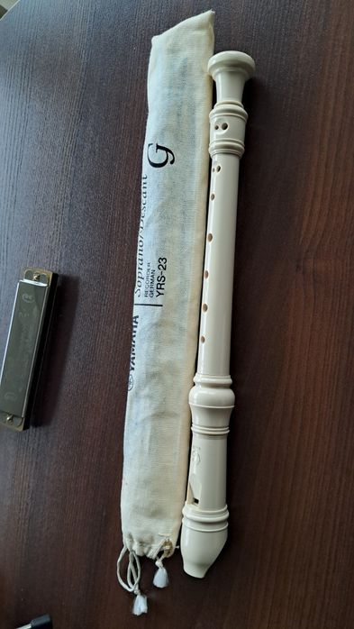 Флейта фірми Ямаха.
