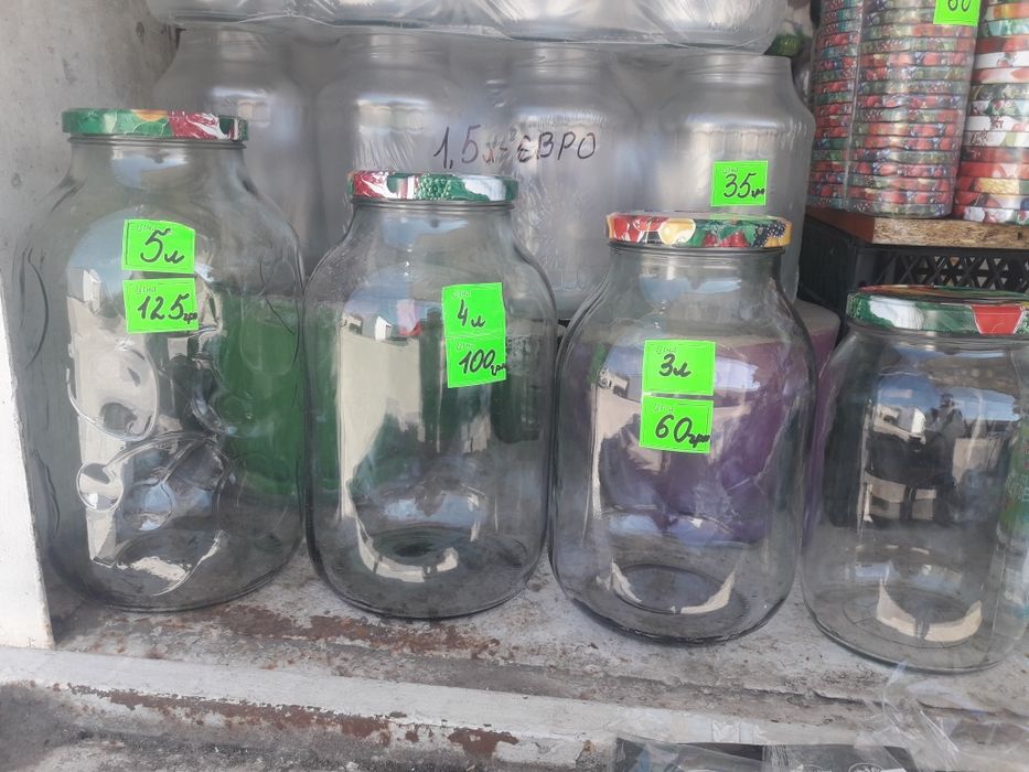 Банка скло нова для консервації