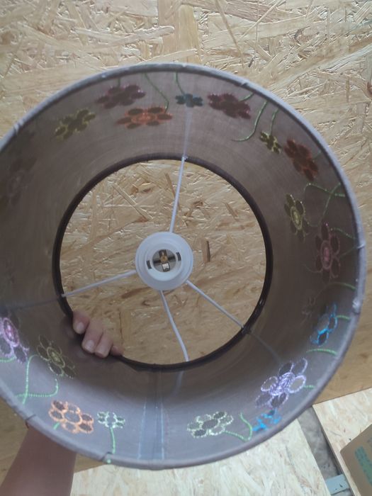 Lampa wisząca klosz z haftem żyrandol