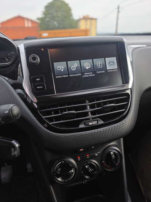 Peugeot 208 Pure Tech Gasolina