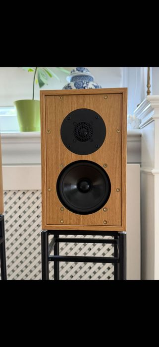 Kolumny Graham-Chartwell LS 3/5 plus podstawki