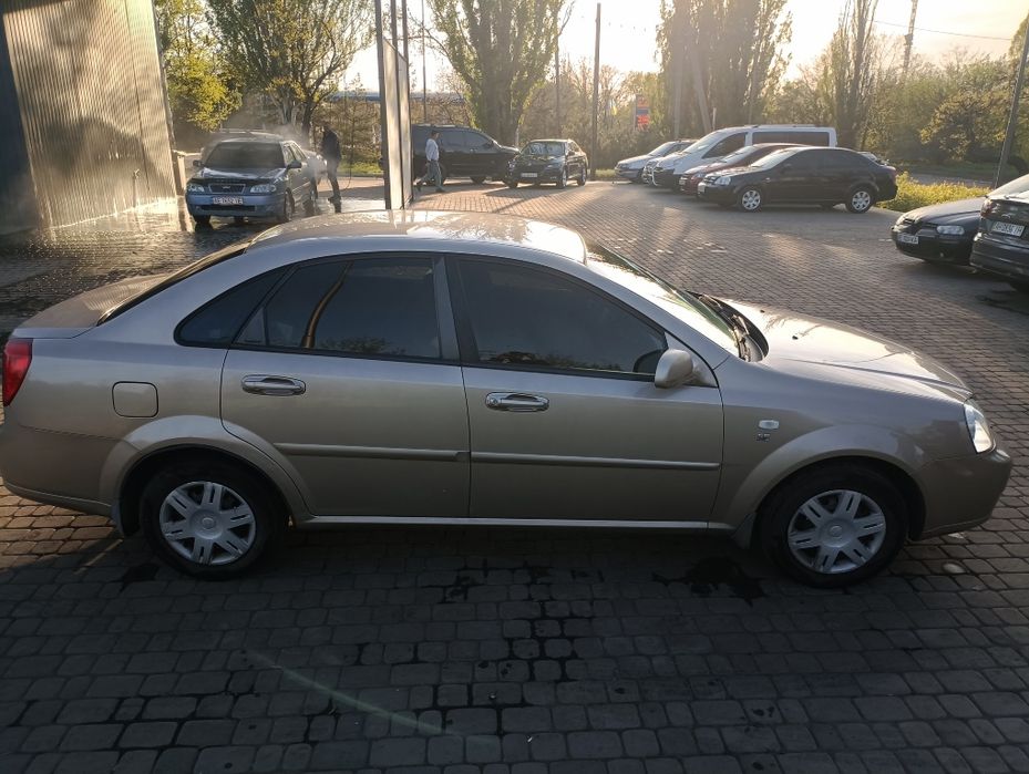 Продам Chevrolet lacetti 1.6, 2006 від власника