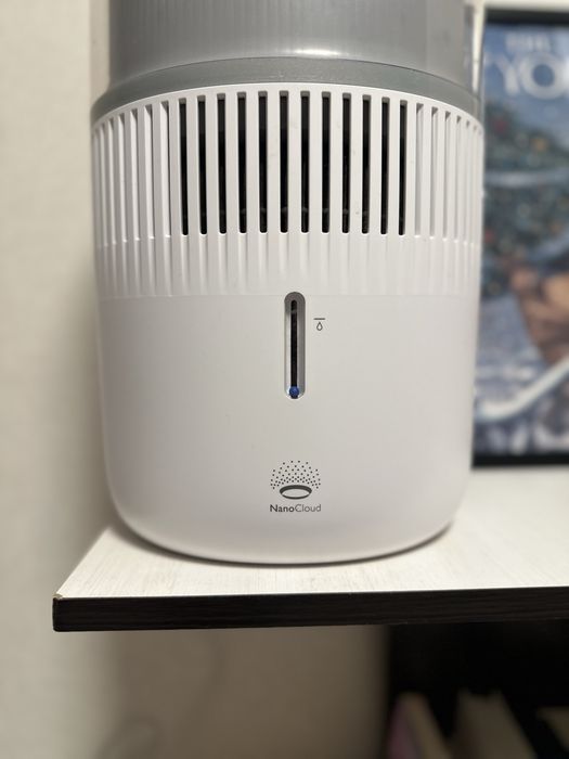 Тихий зволожувач повітря Philips HU5710/00