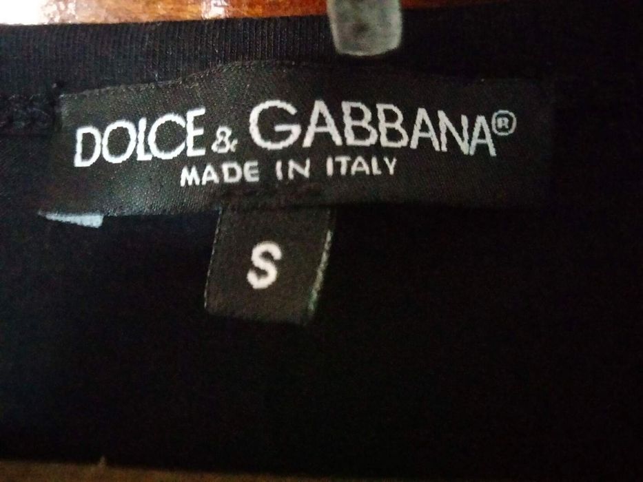 Женская футболка фирмы "DOLCE & GABBANA"
