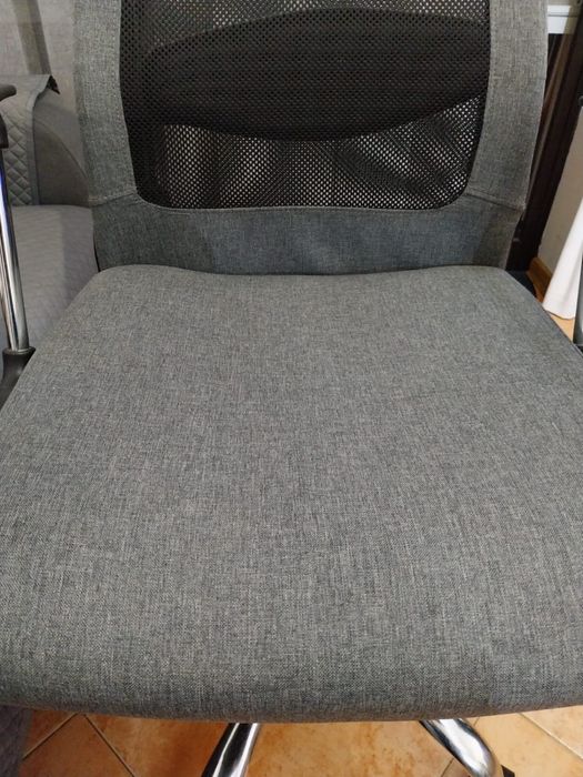 Cadeira de escritório em Ótimo Estado