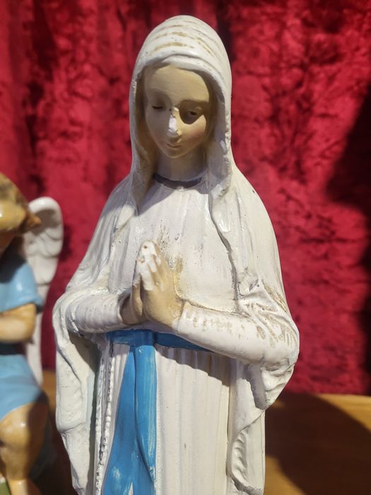 Matka Boża Ubogich Maryja z Banneux