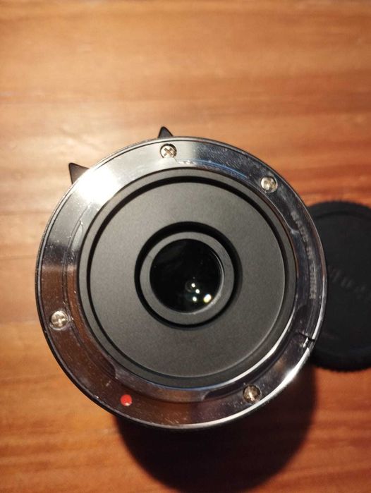 Objectiva LAOWA 17mm f1.8 para M4/3