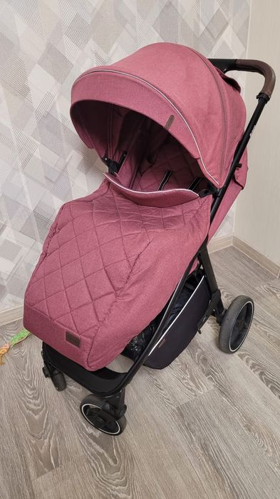 Прогулочная коляска Carello bravo