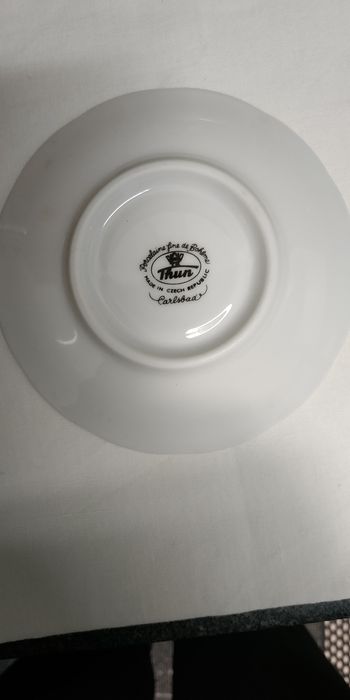 Conjunto de chávenas de porcelana
