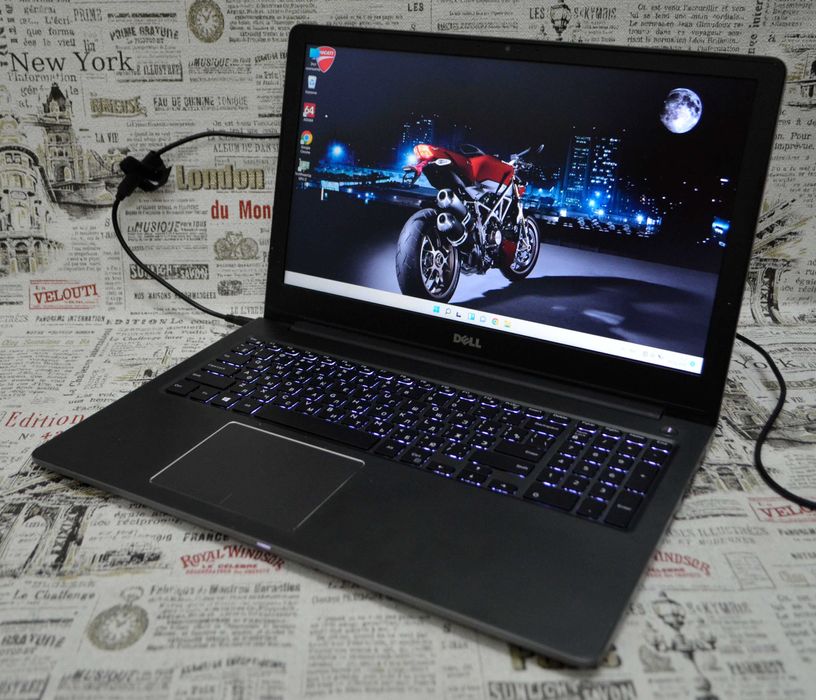 Игровой  Dell 5568: 15.6"i7-7500U/8GB/256SSD/940MX-4GB .С гарантией