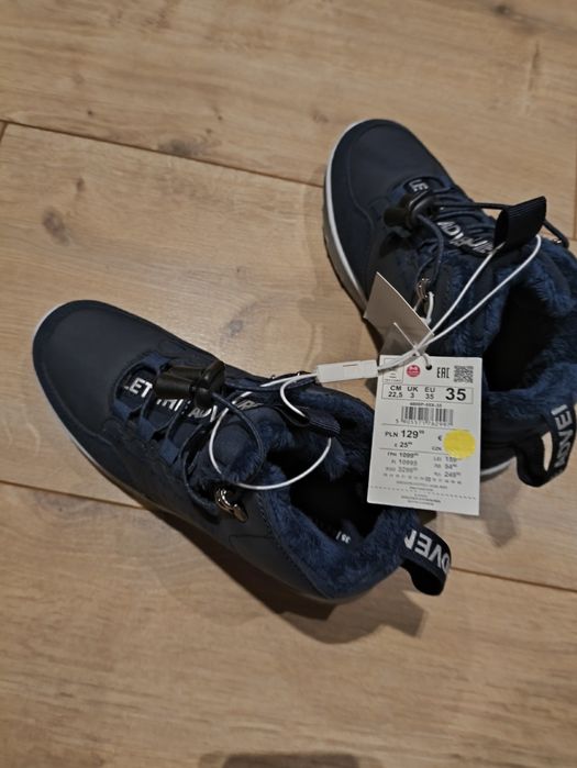 Buty ocieplane, za kostkę Reserved 35, Nowe!