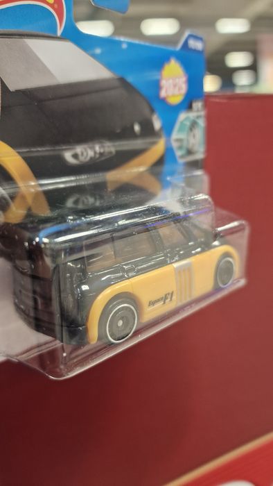 Renault space F1 hotwheel F1 safetycar