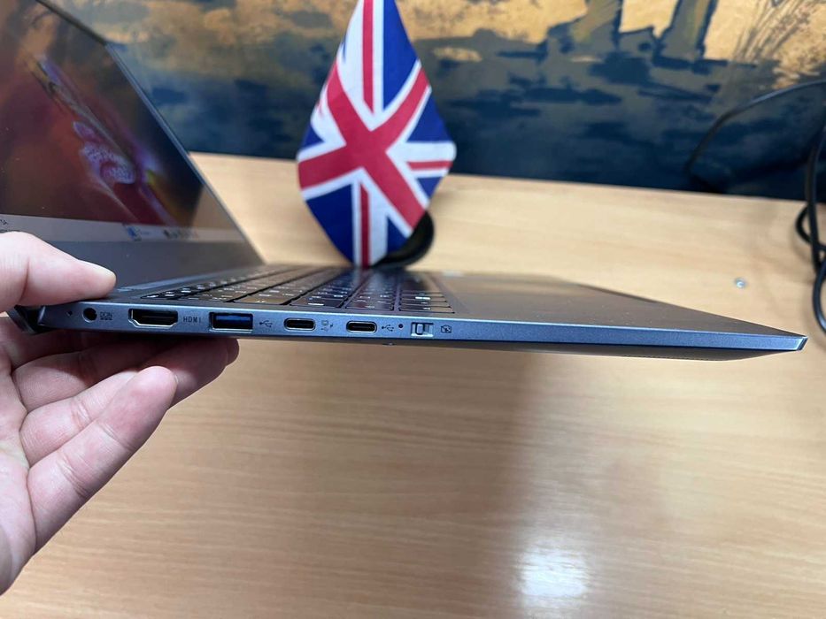 MEDION E15413 MD62468 15.6"IPS FHD i5-1235 8/512Gb Підсвітка